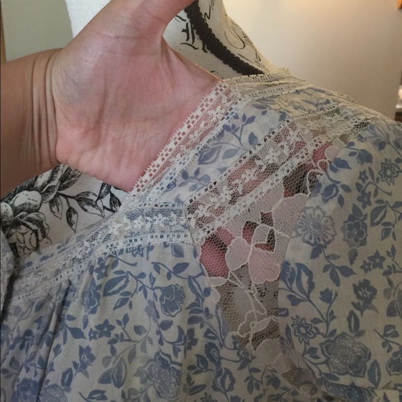 Motherhood Maternity blouse - Picture 7 of 8